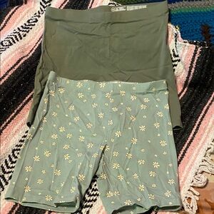 Floral Green Women's Shorts